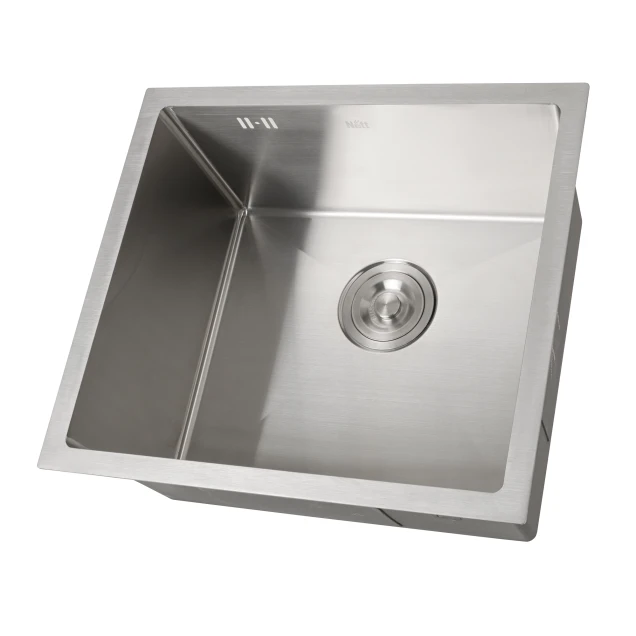 Уцененная кухонная мойка из нержавеющей стали 50 см под столешницу Nett NS-5045 фото