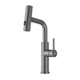 Смеситель на кухню водопад с выдвижной лейкой графит Nett LGr-35