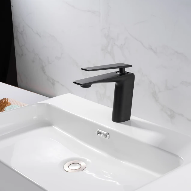 Чорний кран для умивальника Nett ZB-33 фото