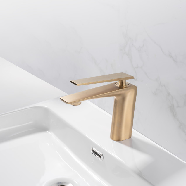 Золотий кран у ванну кімнату Nett ZG-33 фото