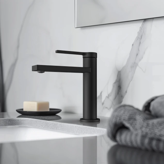 Черный смеситель для умывальника Nett VB-22 фото