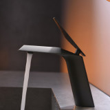 Графитовый дизайнерский кран в ванную комнату Nett DGr-66