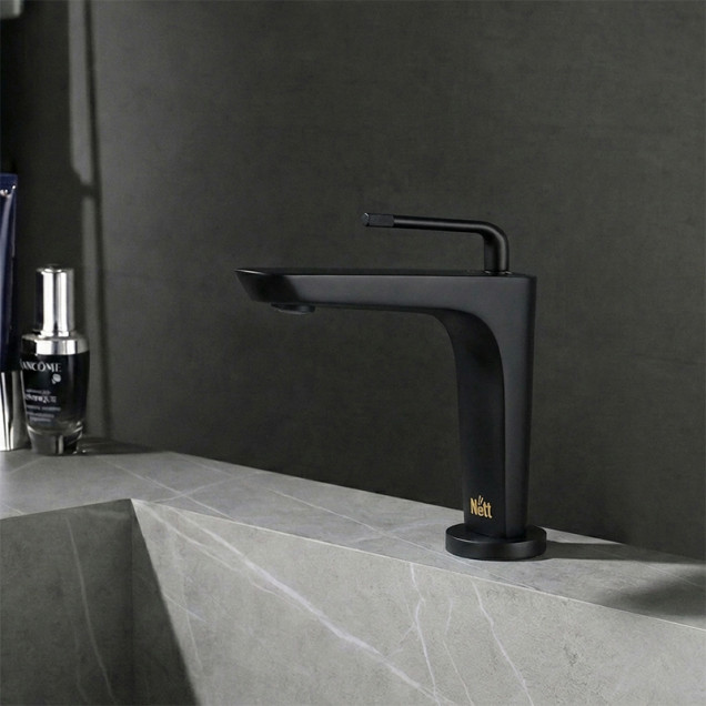 Чорний змішувач на раковину з латуні Nett DB-21 фото